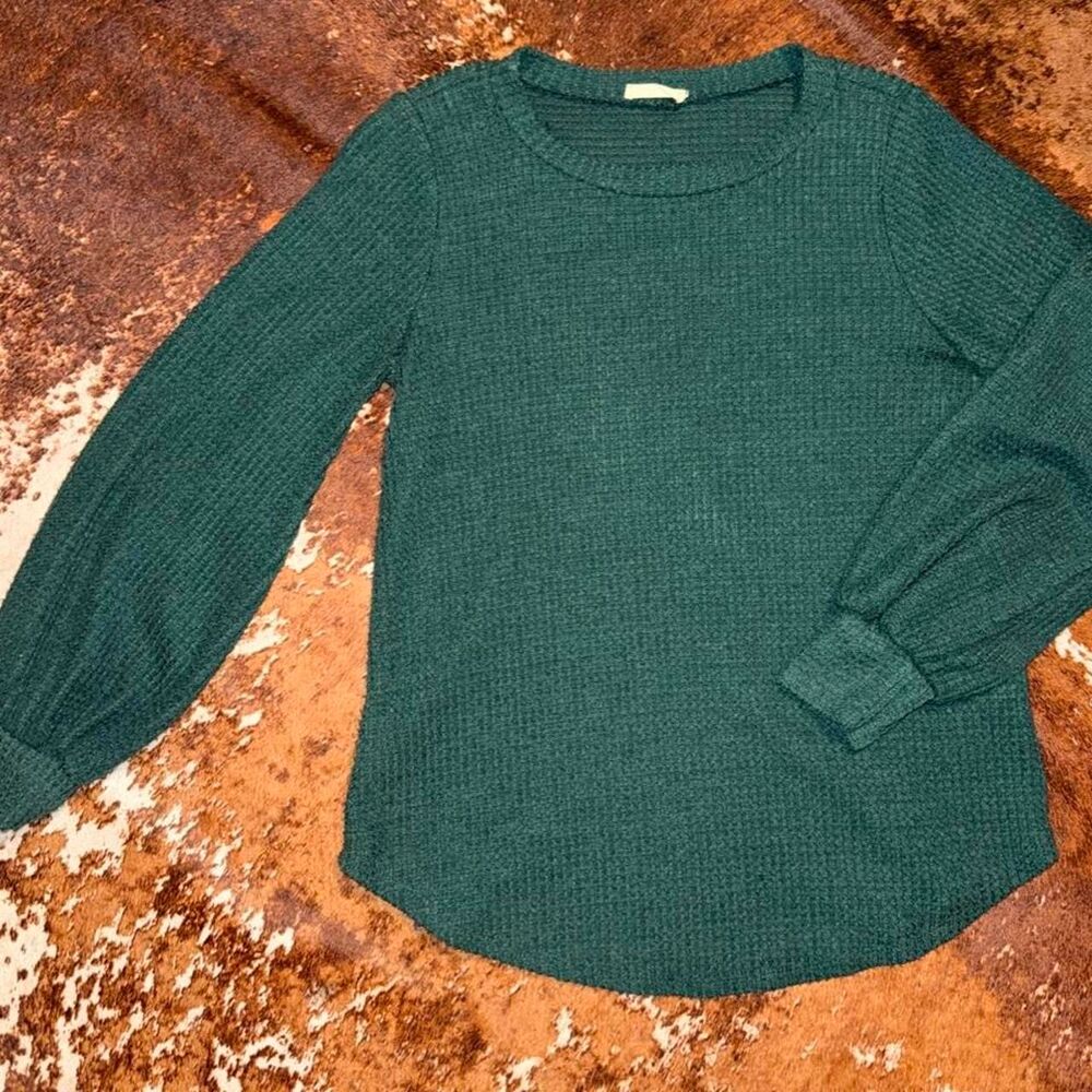 Hunter Women's Green Shirt